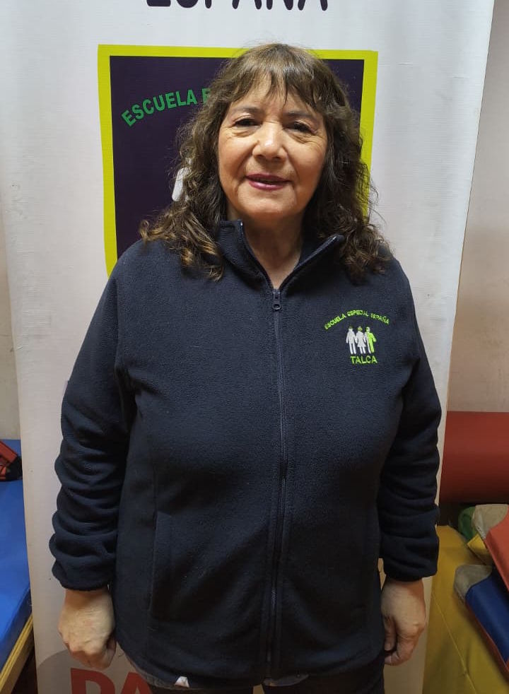 Ximena Maldonado, Asistente De Aula