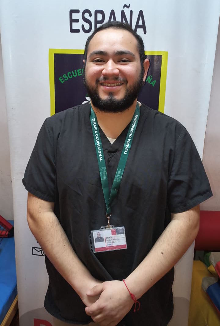 Javier Lienllan, Terapia Ocupacional Universidad Autónoma